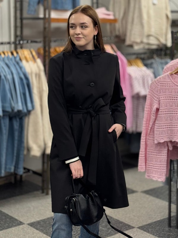 Fema takki STI black